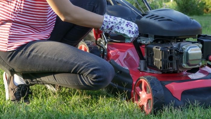 Preparing Your Lawn Mower for Winter photo