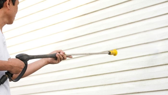 DIY Home Siding Cleaning photo