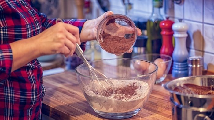 Mix Up Your Own Chocolate Mixes on the Cheap photo