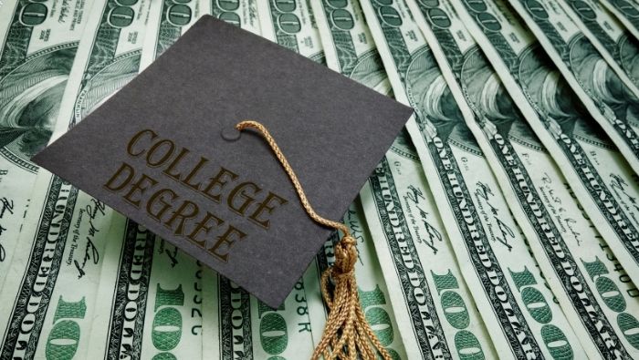 Determining If College Degree Makes Financial Sense photo