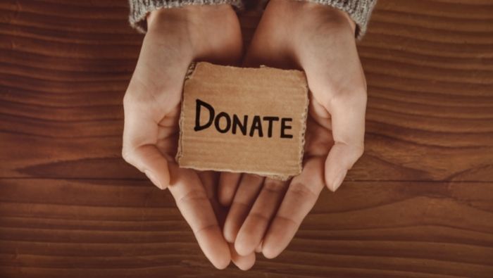 Ways to Donate Even When You're Broke photo